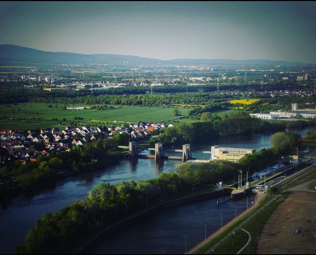 e0681-25005702_526193117713426_1255724733702340608_n